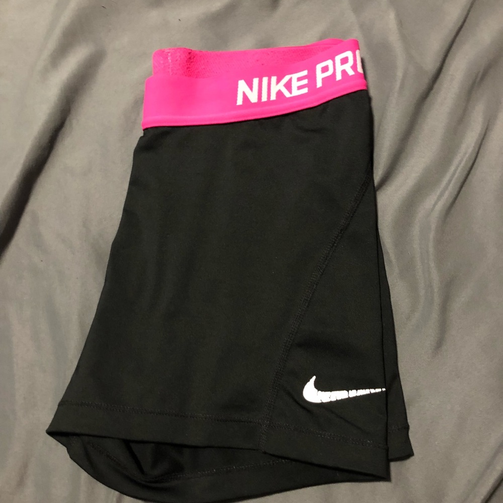 Nike spandex